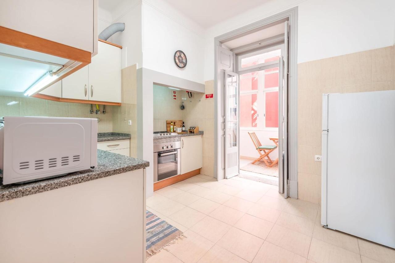 Vita Portucale ! Deluxe 3 Bedroom Apartment In Arroios Лиссабон Экстерьер фото